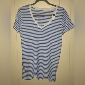 Gap V neck T-shirt